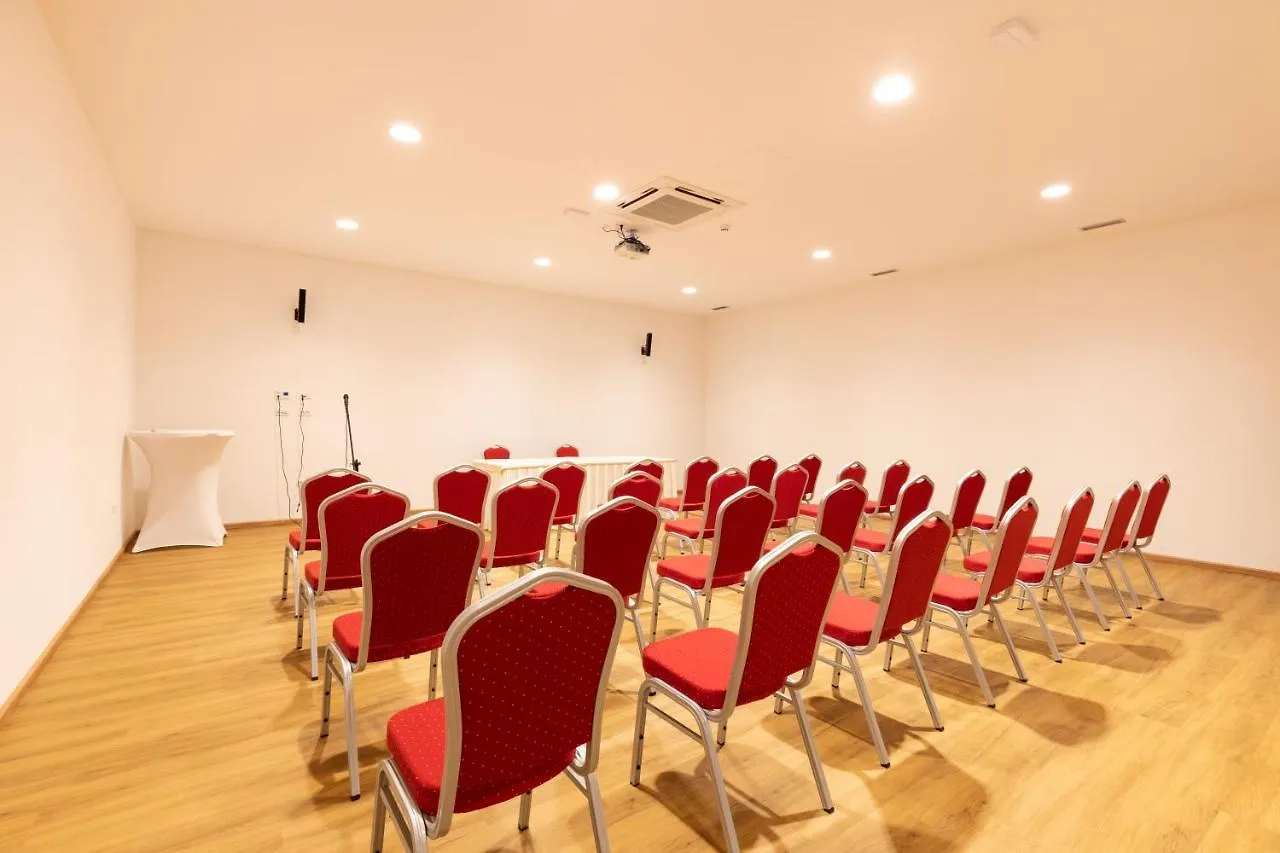 Hotel Manora Nerezine