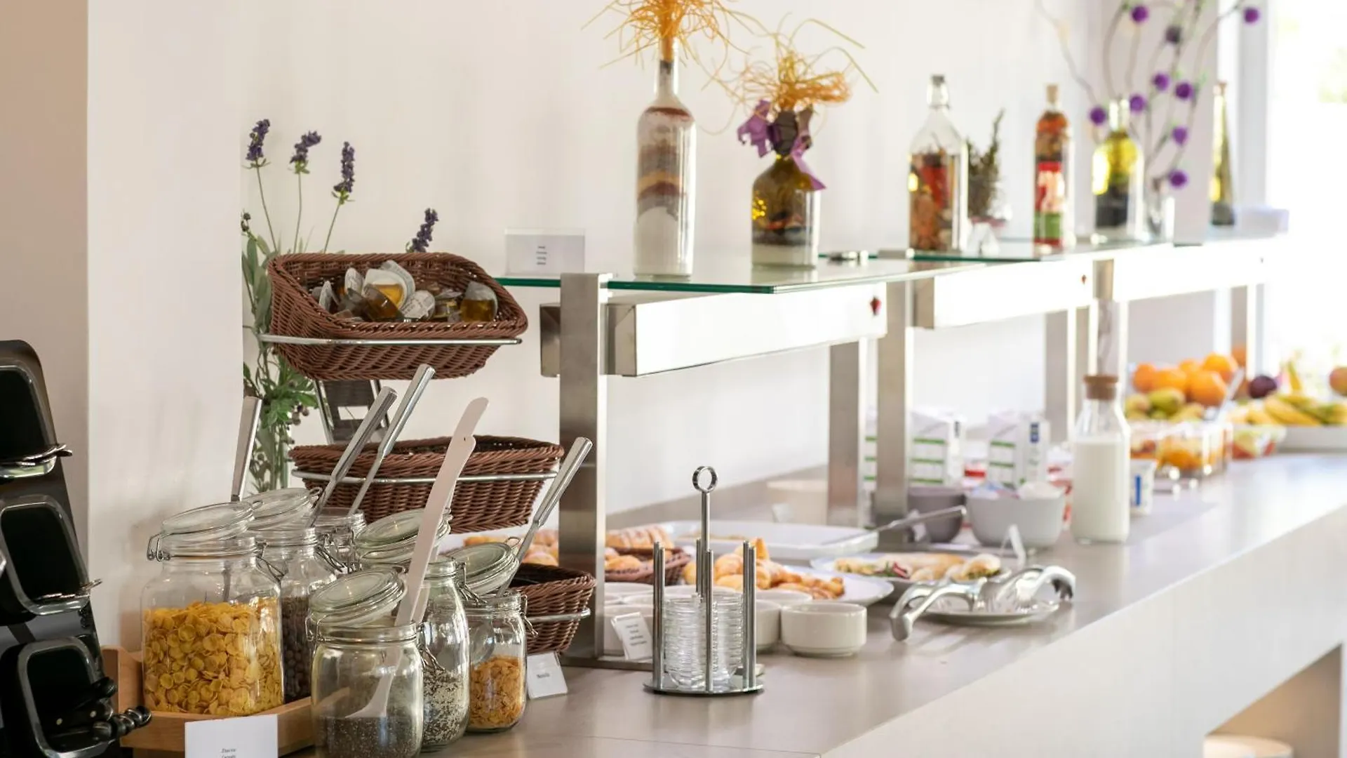 Hotel Manora Nerezine