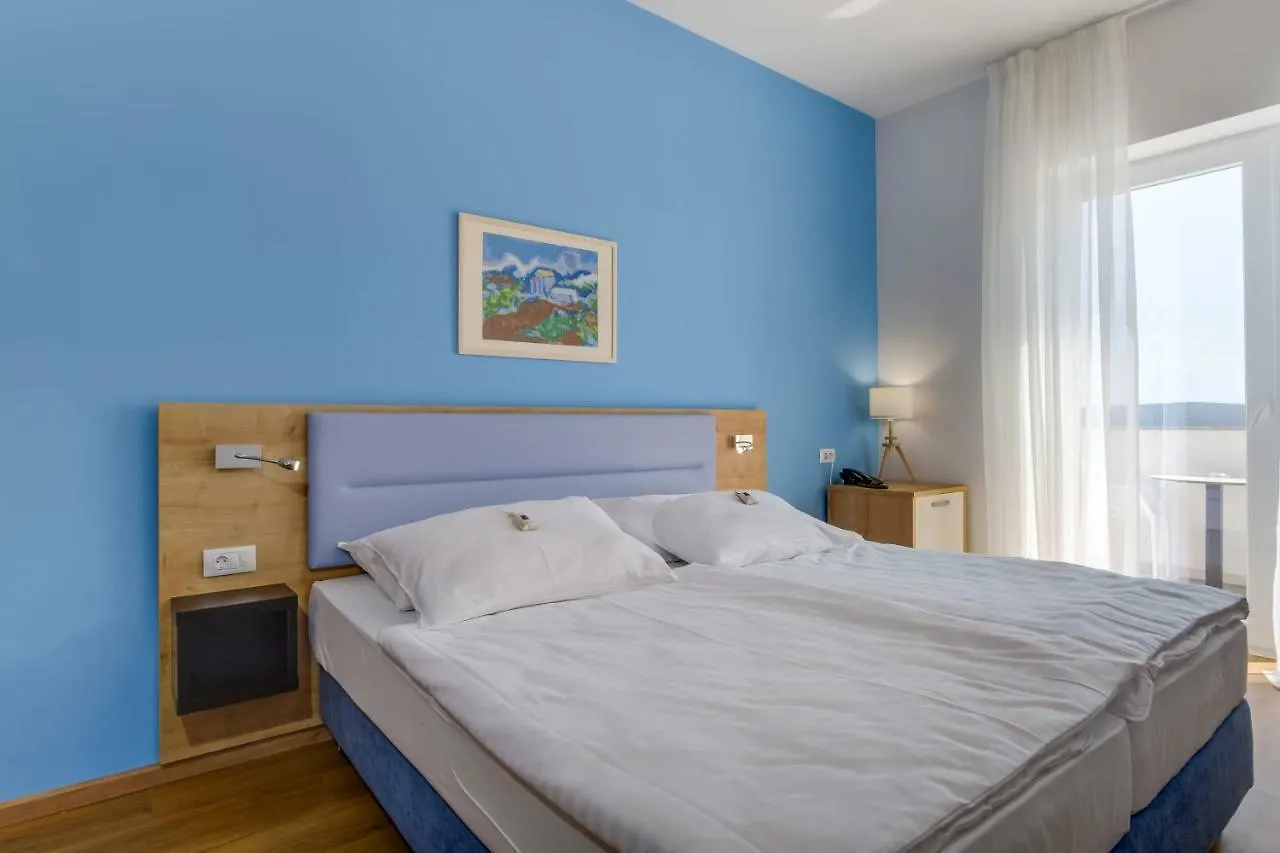 Hotel Manora Nerezine