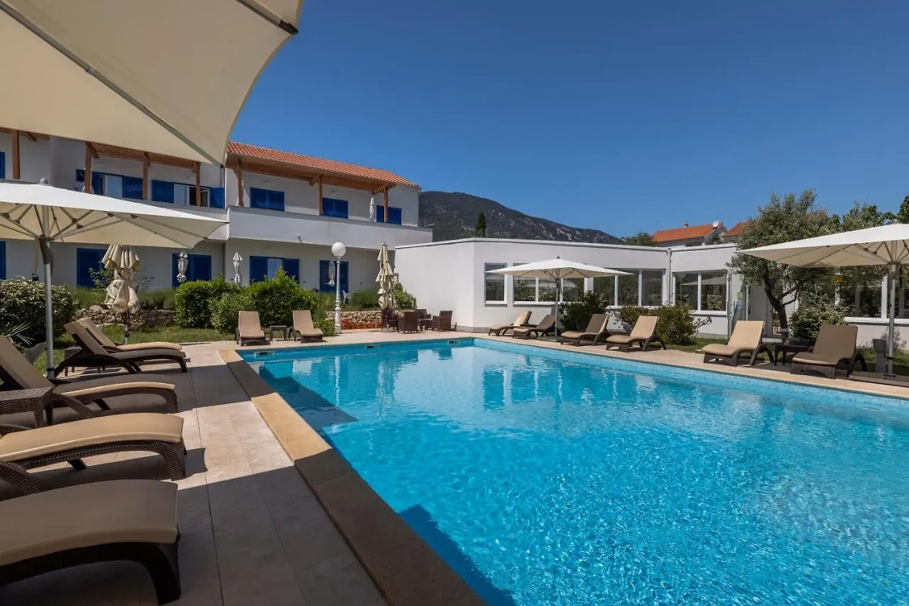 Hotel Manora Nerezine 4*,