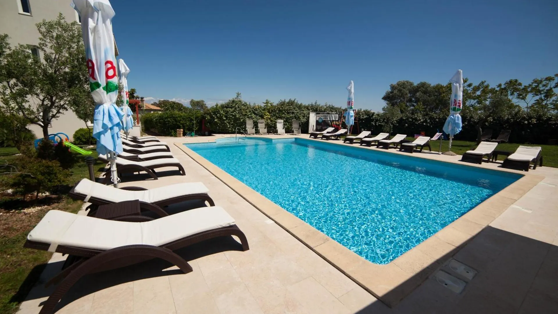 Hotel Manora Nerezine