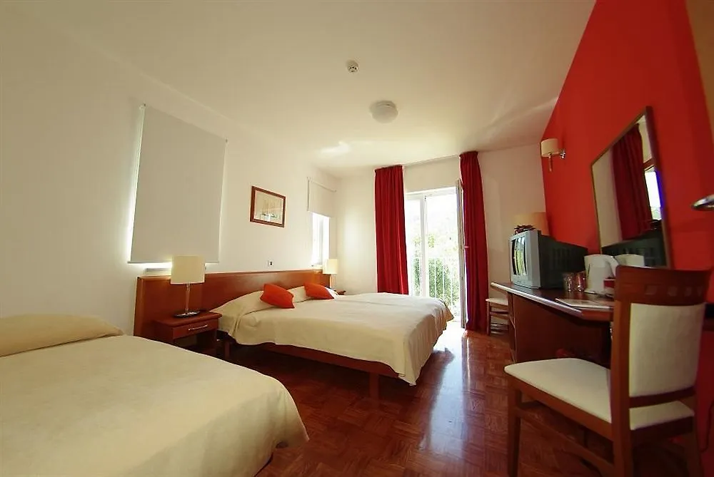 Hotel Manora Nerezine